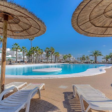 Bonito apartamento reformado, al lado del mar Costa Teguise Exterior foto